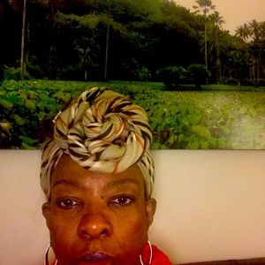 Meet your Posher, Therressa